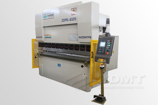 ZDPK-6325.jpg ZDPK-6325.jpg